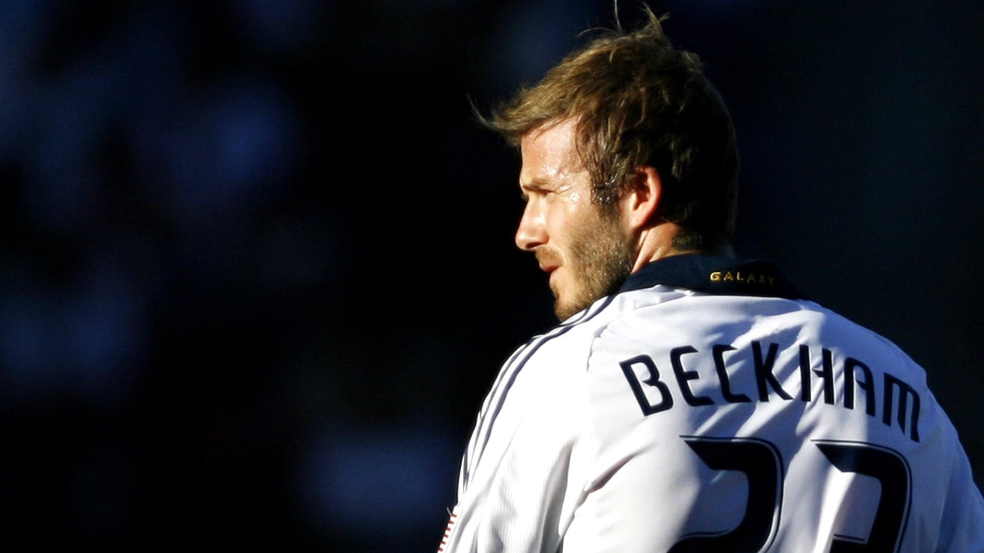 当国王与爵士狭路相逢,一场定胜负的残酷美学